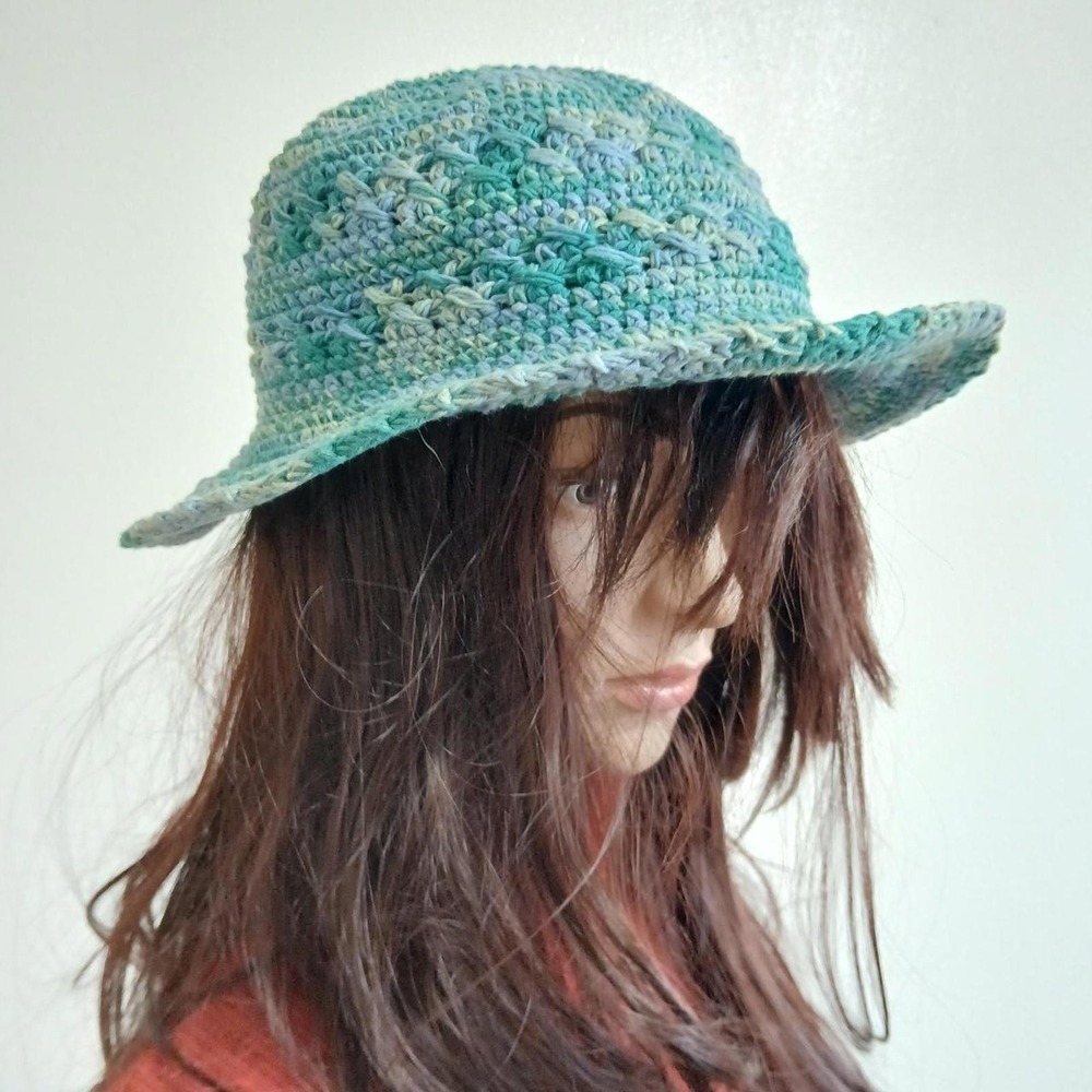 Vintage 90s Handmade Cotton Crochet Bucket Sun Hat Blue Green